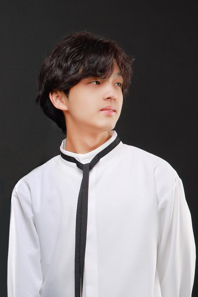김아인