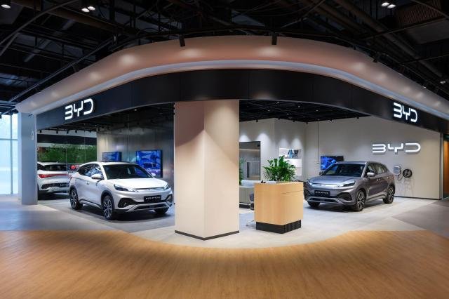 BYD Auto ½ºÅ¸Çʵå ŲŨ½º Àü½ÃÀå