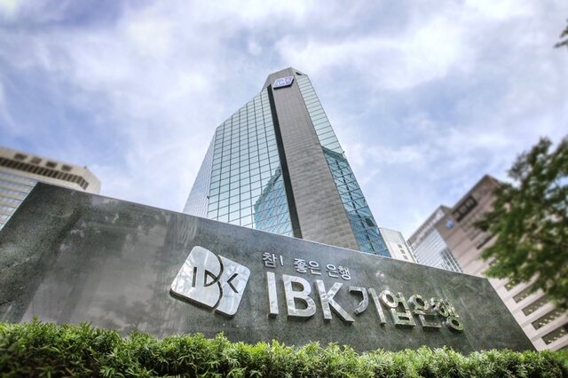 IBK   ڻ ÷ 'IBK Easy' 񽺸 Ȯ ߴٰ 22 . /IBK 