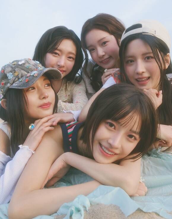   28 ù ° ̱ ٹ 'Things we love : H' ߸ϰ ߴ.   '2024 SBS ' ƮH ̸   ָ      ¥ӻ ִ ս źź ,    ־ ü ϼ . /ġ