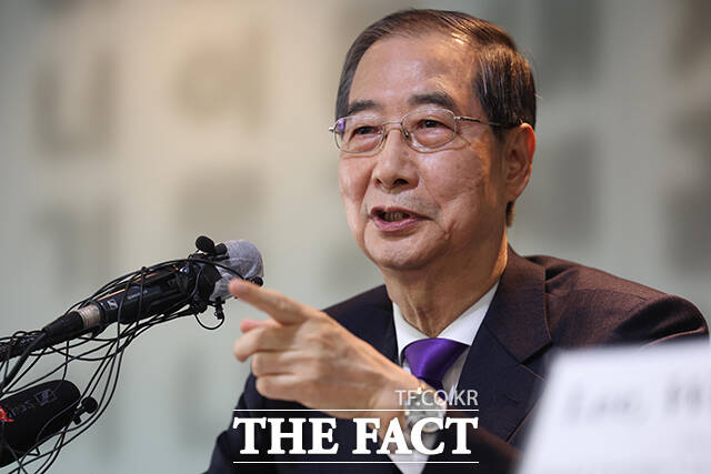 Ѵ Ҽ 뼱 ĺ 7   ߱ ѱͿ  ܽűŬ û ڰȸ   ϰ ִ. /ȸ