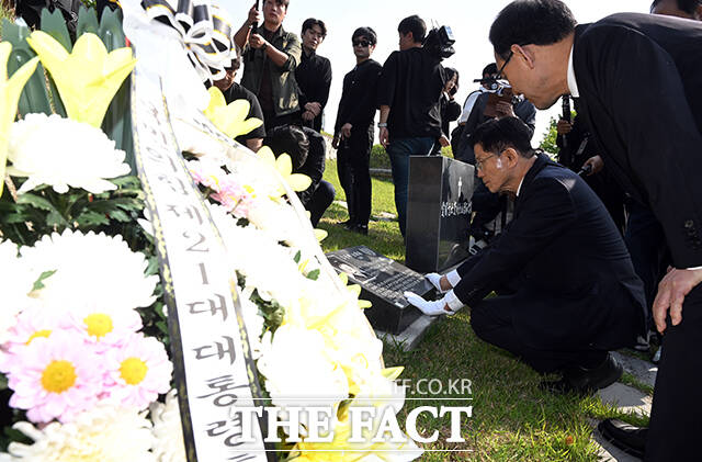 蹮  뼱 ĺ 뼱  ſ Ʋ° 13  뱸  žϼ ã 뱸 3.8 ֵ  ǻ  ϰ ִ. /뱸=ӿ 