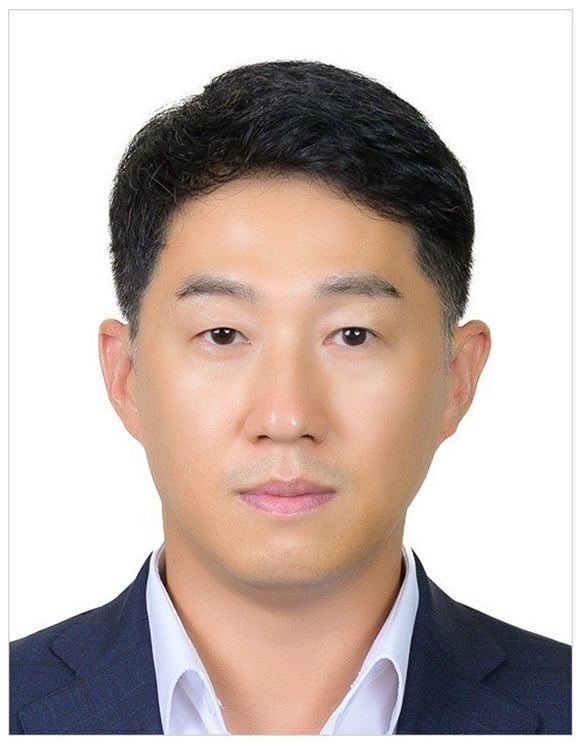 ü  ũ  γ 漮  ǥ  ǥ ߴ. /γ