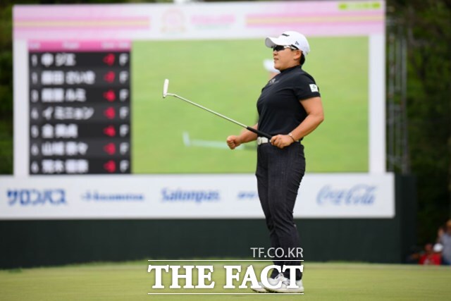  11 Ϻΰ(JLPGA)  ȸ  ̵ èǾ Ľſ  (37)./JLPGA