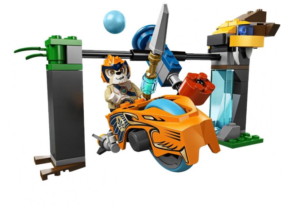 1387632830_LEGO_70104.jpg