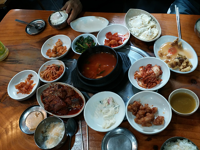 여의도 엄마손 백반 - 뽐뿌:자유갤러리 여의도 엄마손 백반