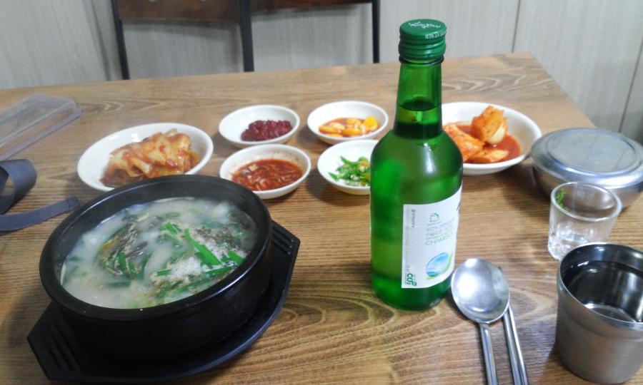 현직 혼자 순대국밥에 소주한잔합니다ㅎㅎ - 뽐뿌:전/현/무포럼 현직 혼자 순대국밥에 소주한잔합니다ㅎㅎ