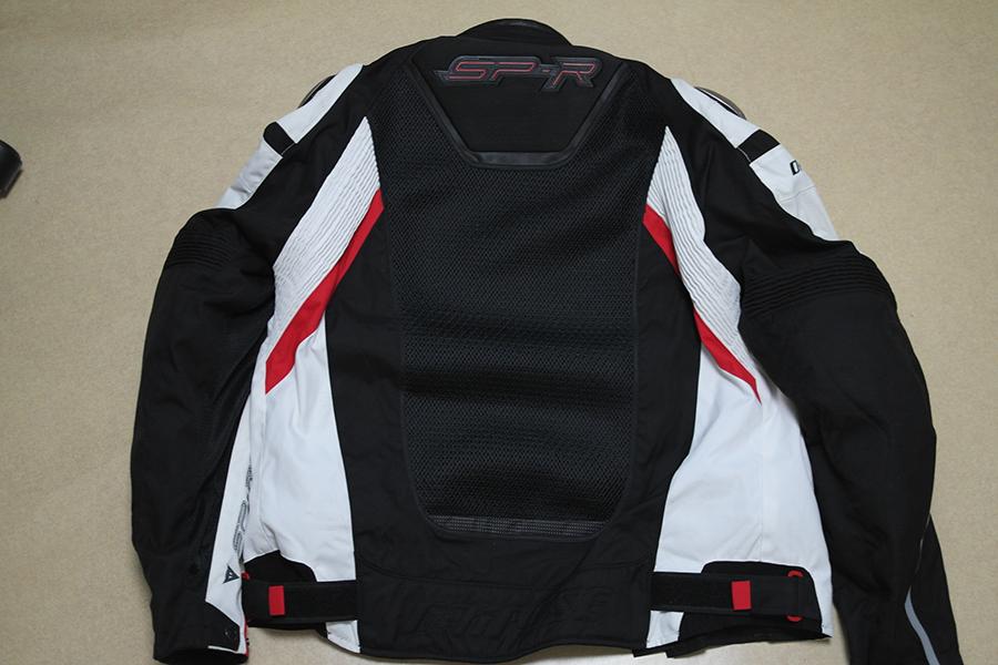 1426223672_dainese2.jpg