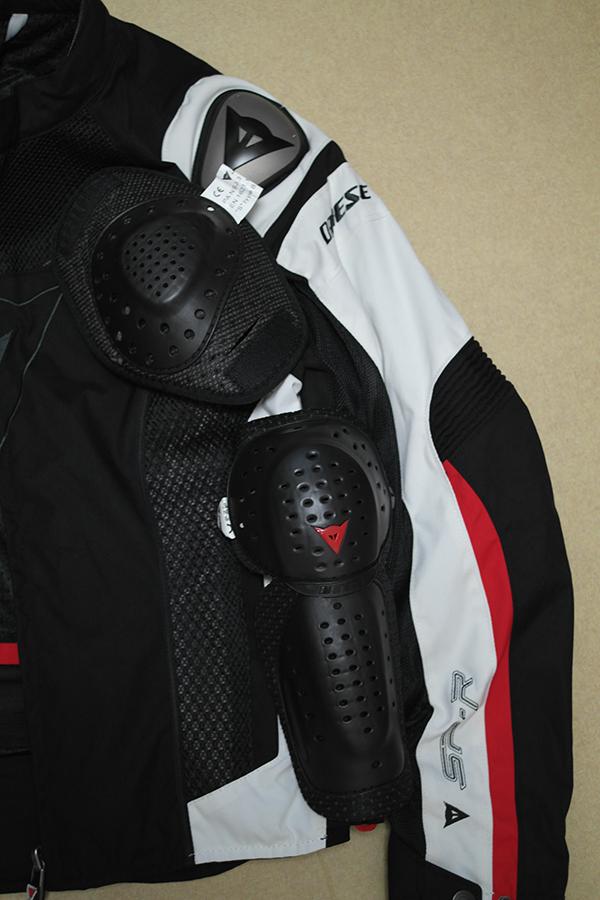 1426223681_dainese4.jpg