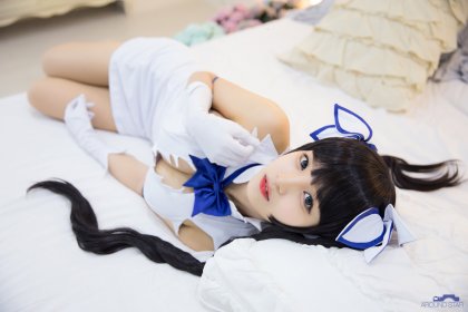던만추를 아시려나용? 한유나 헤스티아 코스프레