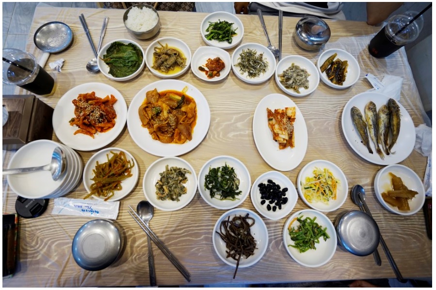흔하디 흔한 전라도 식당 밥상 - 뽐뿌:자유게시판 흔하디 흔한 전라도 식당 밥상