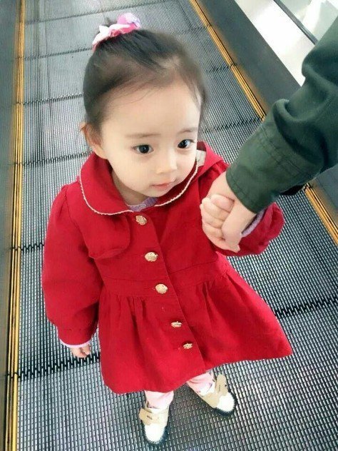 젖먹이때부터 예쁜애기는 첨봐요 - 뽐뿌:자유게시판 젖먹이때부터 예쁜애기는 첨봐요