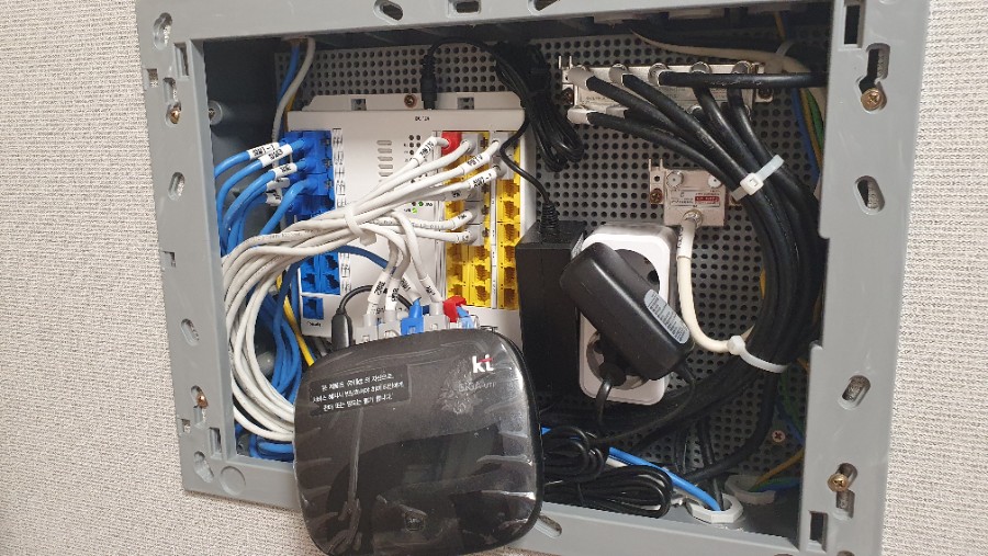 아파트 통신 단자함 한번 봐주시겠어요 - 뽐뿌:PC/인터넷 아파트 통신 단자함 한번 봐주시겠어요