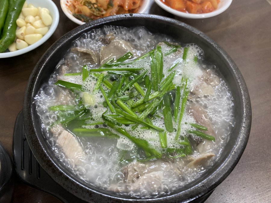 뱹