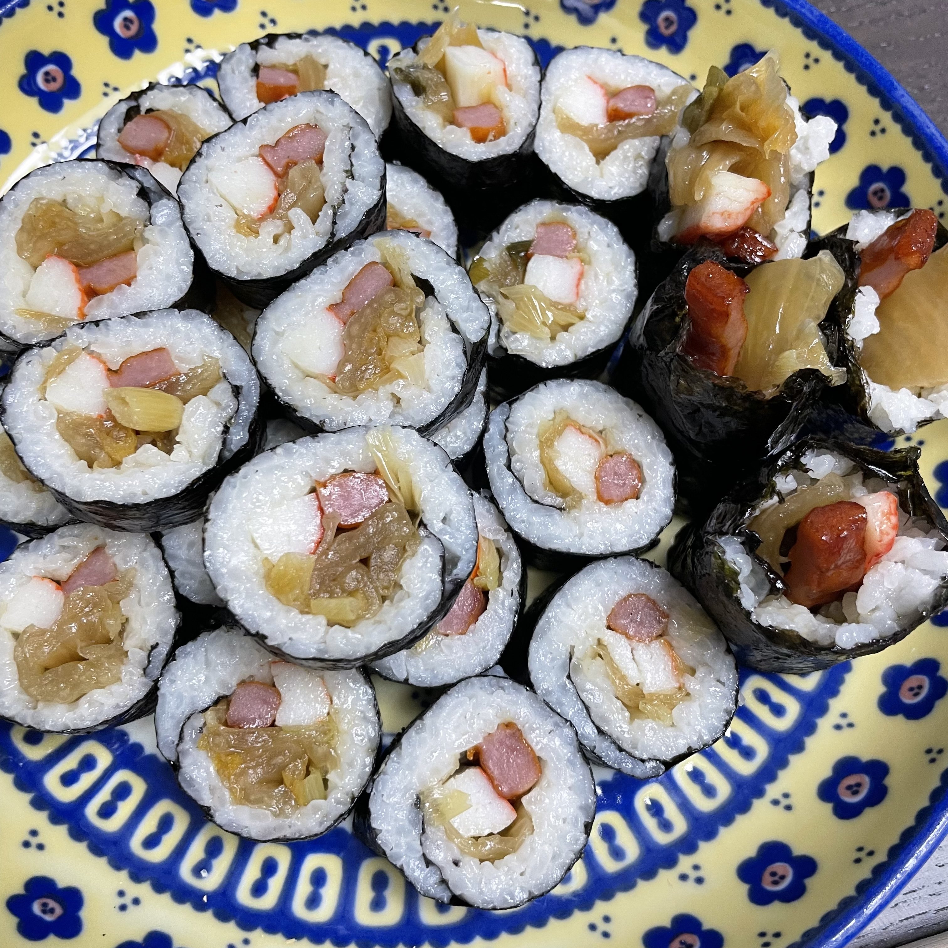 묵은지로 만든 집 김밥이랑 순두부라면 - 뽐뿌:자유갤러리 묵은지로 만든 집 김밥이랑 순두부라면