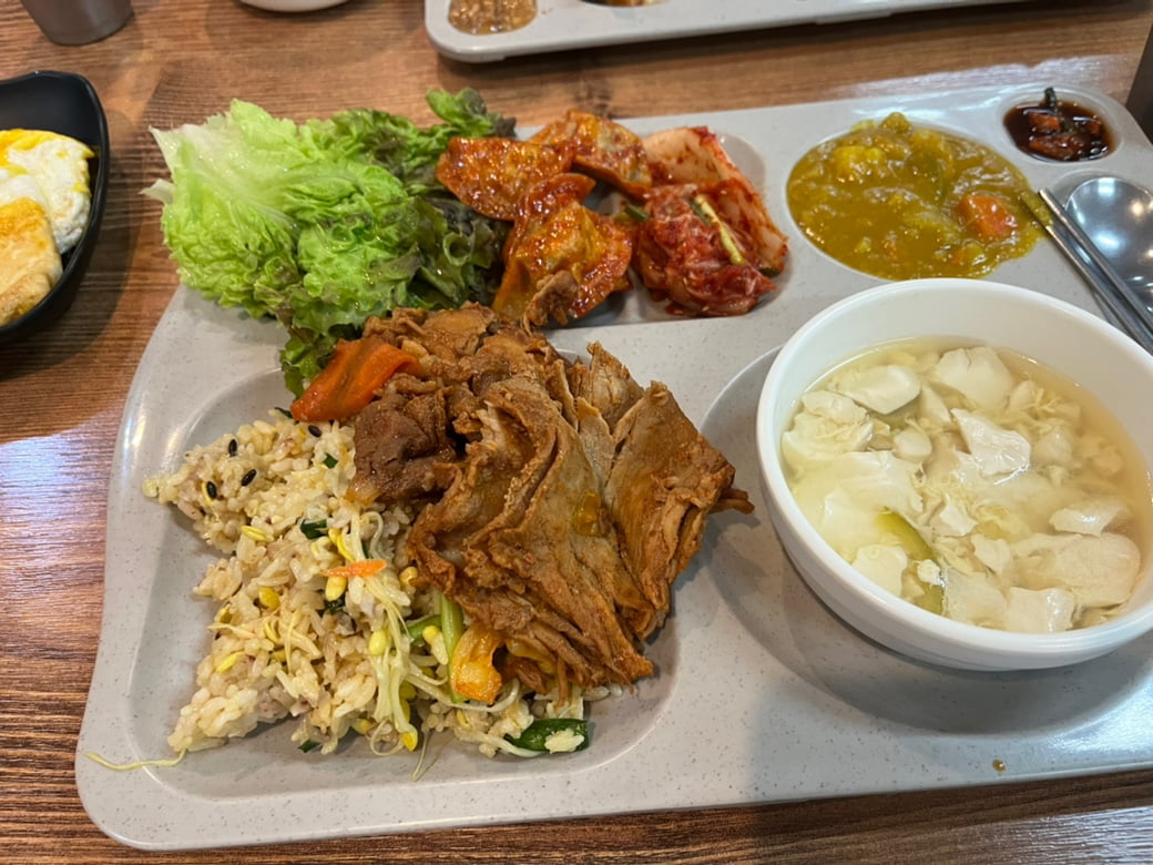 5,600원 한식뷔페 봐주세요 ㅋㅋㅋ - 뽐뿌:자유게시판 5,600원 한식뷔페 봐주세요 ㅋㅋㅋ