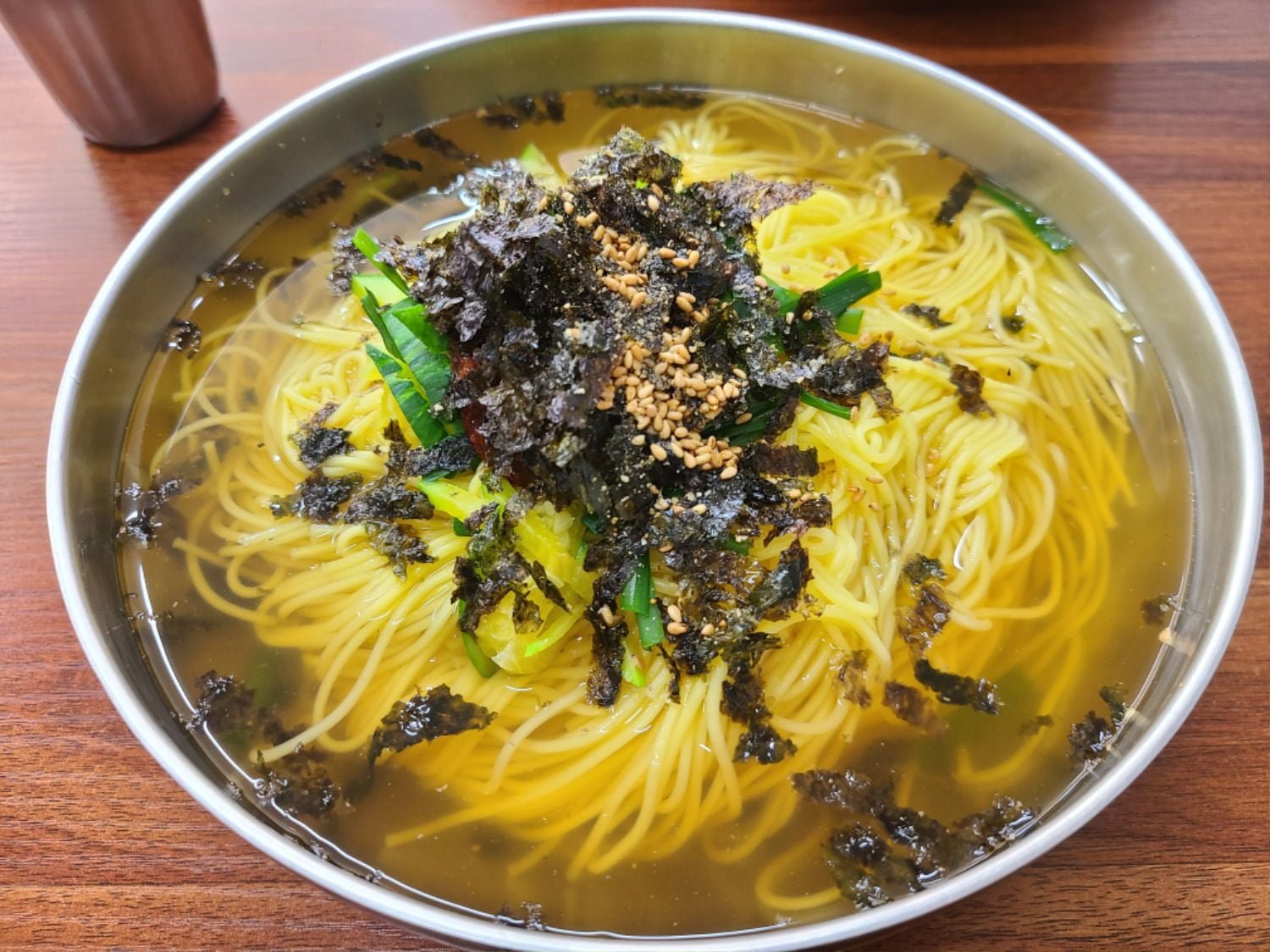 실시간 잔치국수 흡입 중 ㄷㄷ - 뽐뿌:자유게시판 실시간 잔치국수 흡입 중 ㄷㄷ