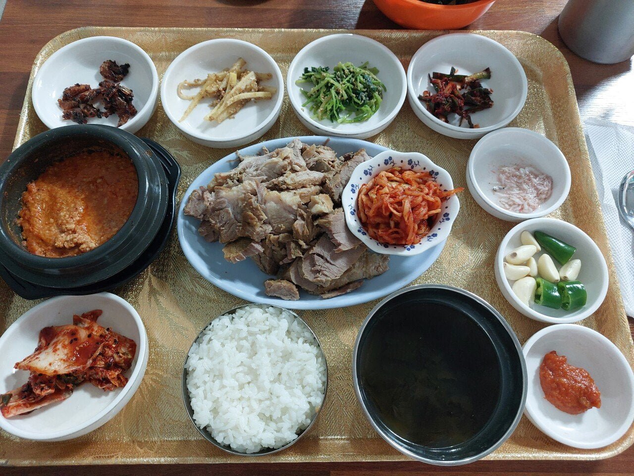 1.1만원 짜리 보쌈정식 - 뽐뿌:유머/감동 1.1만원 짜리 보쌈정식