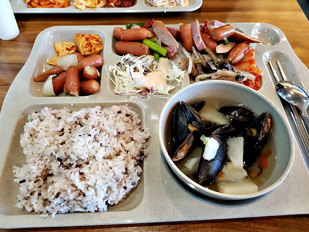 오늘 과천 지식정보타운 내 어느 주차권을 주는 한식뷔페에서 먹은 점심입니다 - 뽐뿌:자유게시판 오늘 과천 지식정보타운 내 어느 주차권을 주는... 