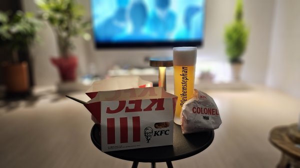 켄터키 후라이드 치킨