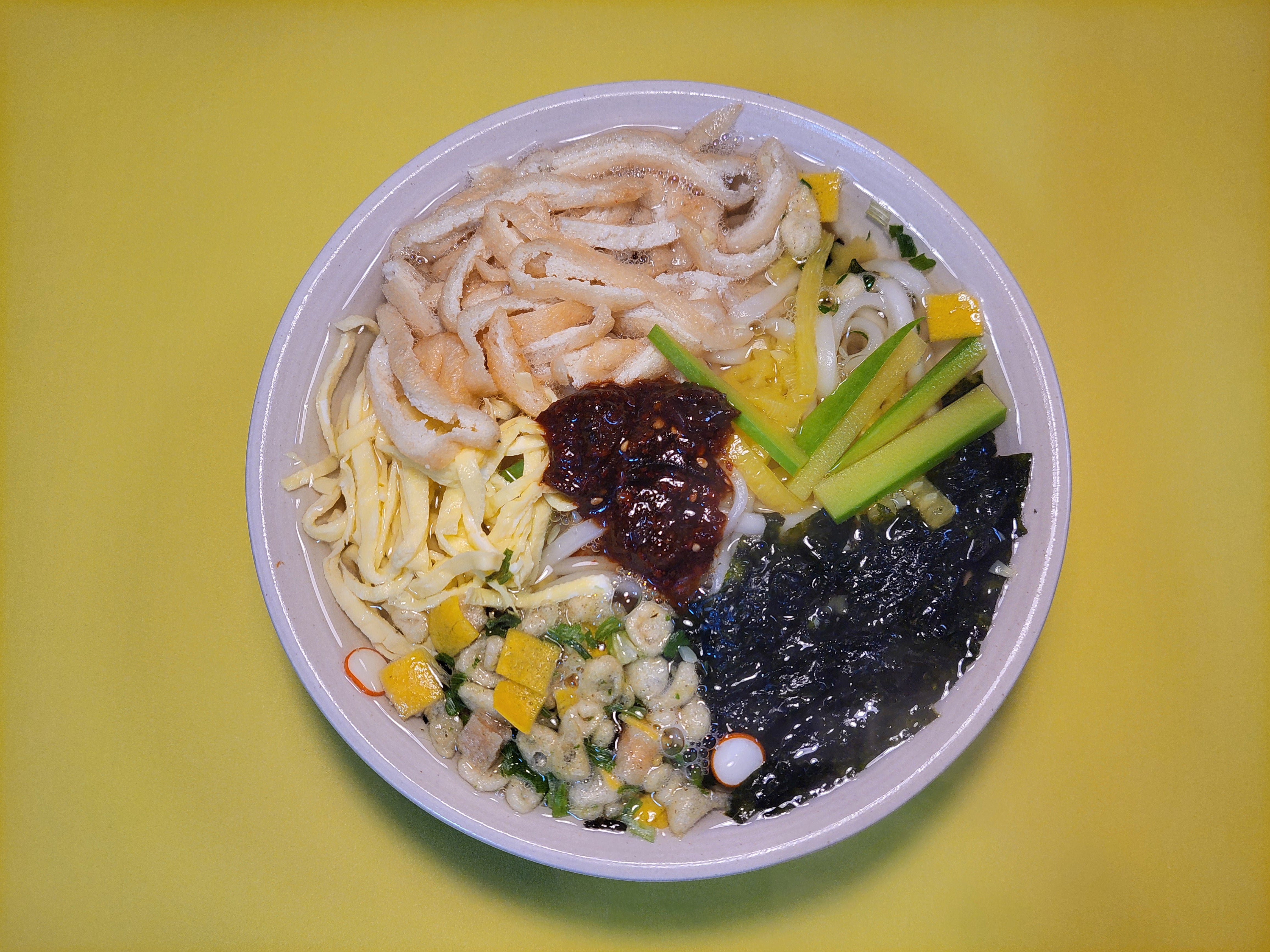 멸치 칼국수 - 뽐뿌:자유갤러리  멸치 칼국수