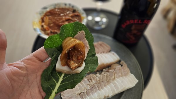 철지난 냉제육