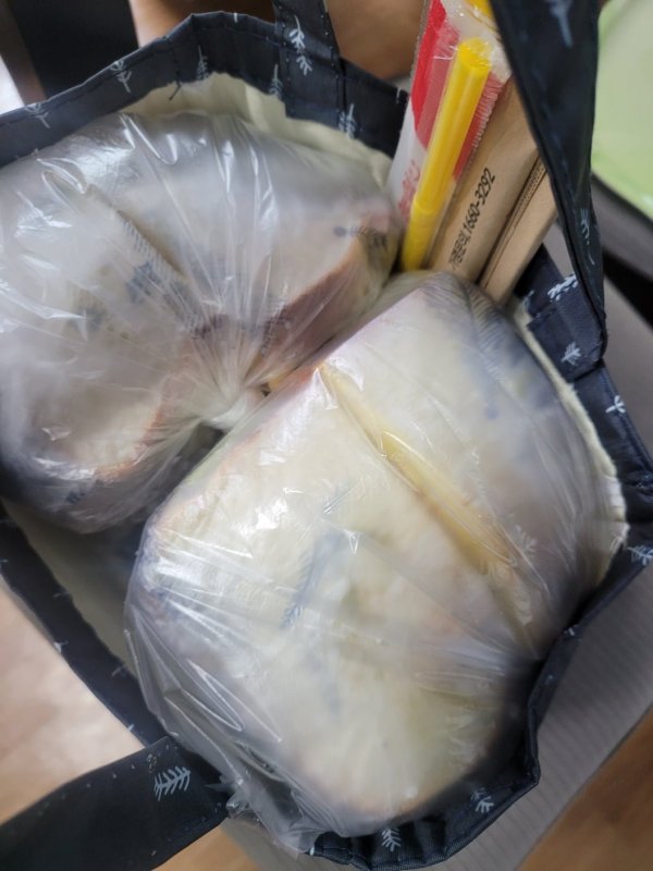 샌드위치 김밥 배달 ㅎㅎ