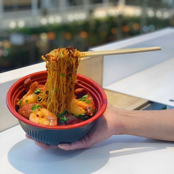 royal-hawaiian-center-dining-206+BCE_House+Anti+Gravity+Noodles.jpeg