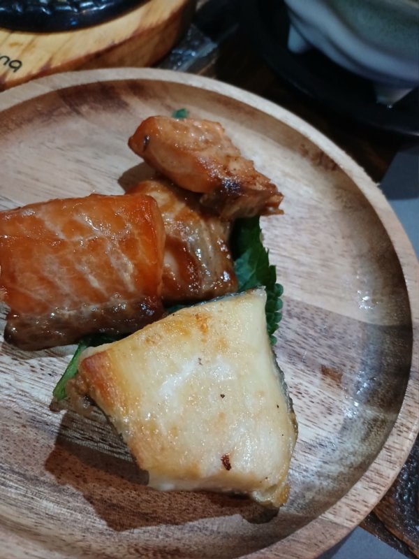 참치 연어 무한리필
