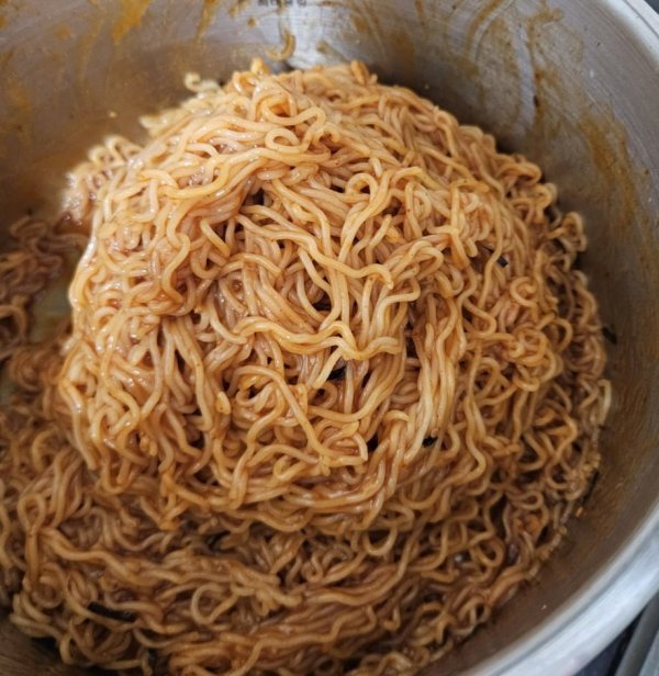 결국엔 라면이네요..ㅋㅋㅋ