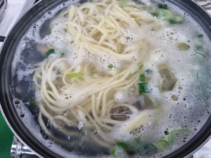 전북 고창 구시포가서 백합칼국수 먹었어요