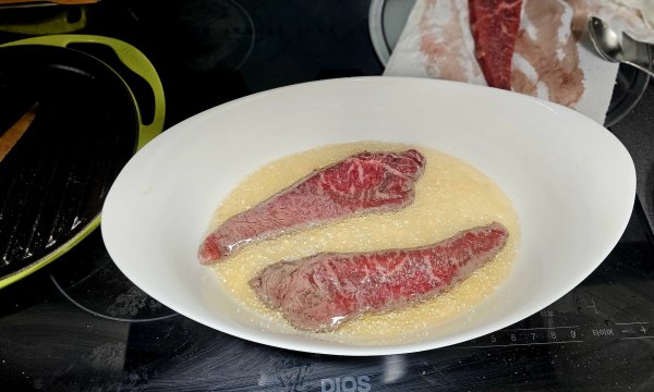 솔트배 기버터 스테이크