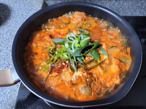 잡탕 끓여서 한잔