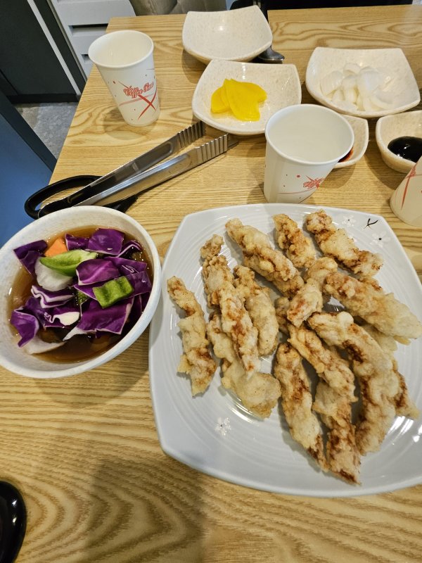 짱깨 먹고파서 호로록 하고 왔네요