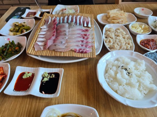 휴가쓰고 제주도에 온 오느릐 안주