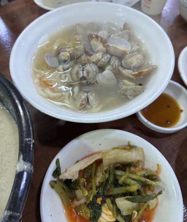 들깨수제비에 해물 파전