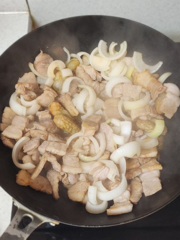 뽐게 주꾸미, 오만둥이, 삼겹살을 다 스까 묵어 보자~