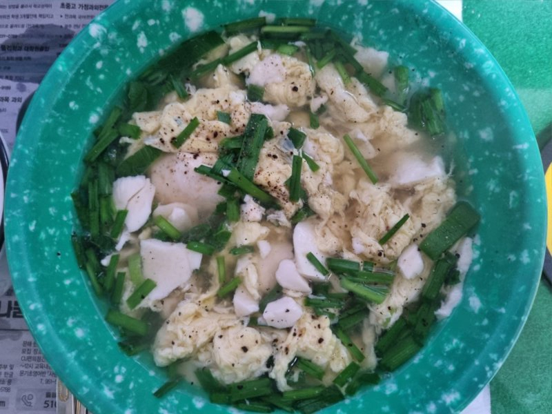 순두부계란국 파김치로 아침 먹어봅니다