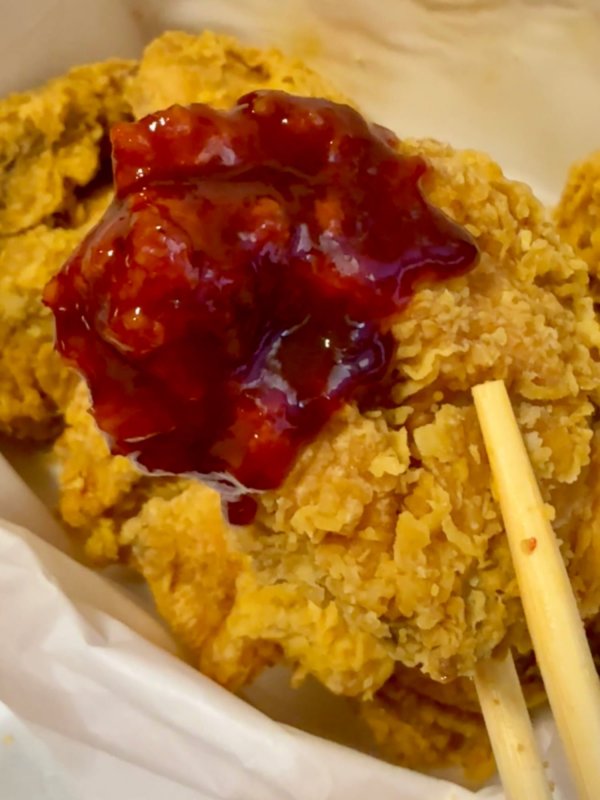 치킨과 함께 8시 기다립니다