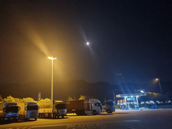 오늘 새벽 1시 반경 곡성 기차마을 휴게소입니다