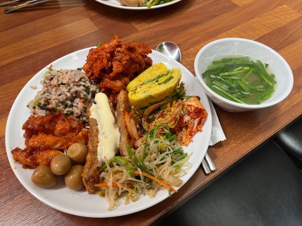 점심 한식뷔페