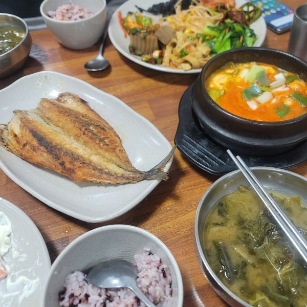 동네백반집_7500원 부터시작