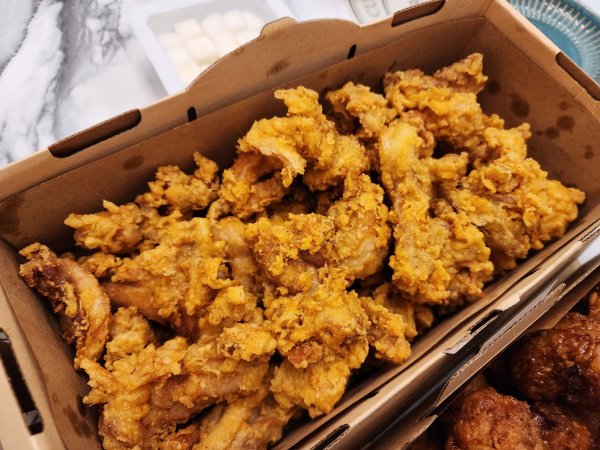 따로 시켜본 치킨 두마리