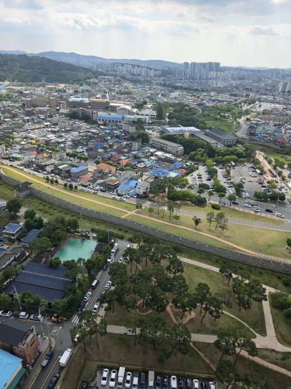 플라잉 수원에서 찍은 수원시모습이에요