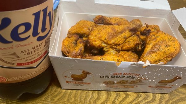 엄니랑 치맥 한 잔 해요