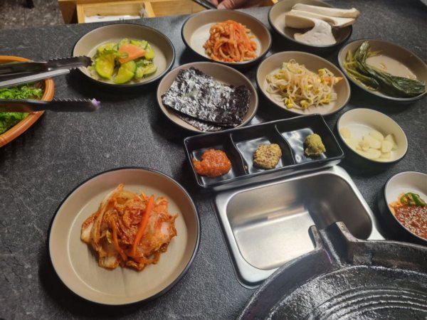 방금 지인이랑 먹은 소고기입니다