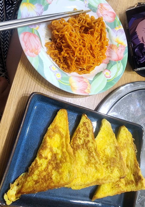 초딩 토요일 아침