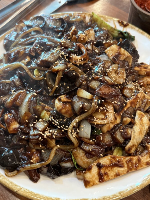 해물쟁반짜장 탕수육