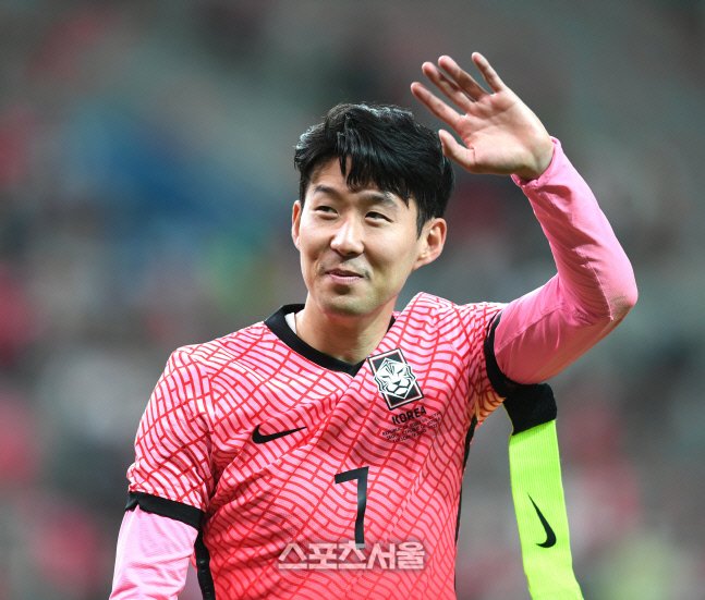 [포토] 손흥민 흥했다 - 뽐뿌:스포츠뉴스 [포토] 손흥민 흥했다