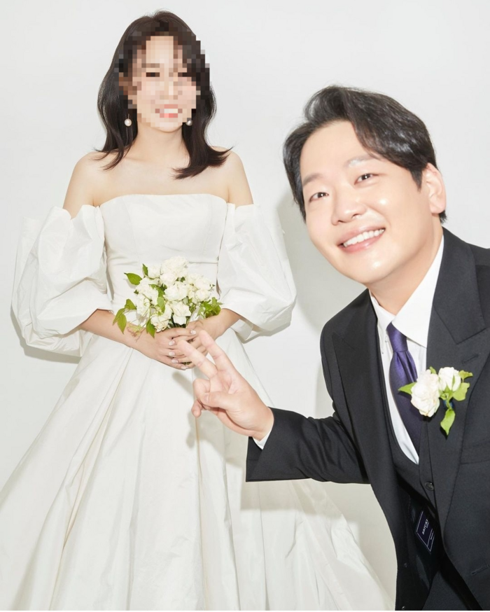 김지환 결혼 9개월만에…투빅 준형, 4세 연하 금융업 종사자와 15일... 결혼 9개월만에…투빅 준형, 4세 연하 금융업 종사자와 15일 웨딩마치